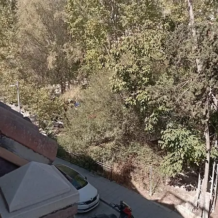 En Pueblo Apartment *